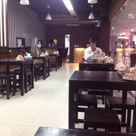 ก๋วยเตี๋ยวเรือ ยกพลขึ้นบก เมเจอร์ฮอลลิวูด รามคำแหง