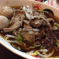 ก๋วยเตี๋ยวเรือ ยกพลขึ้นบก เมเจอร์ฮอลลิวูด รามคำแหง