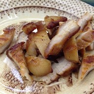 ลาบเป็ดยโส ถ.เจริญราษฎร์