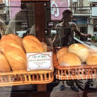 The U.n Irish Pub And Restaurant