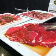 Emperor Yakiniku Buffet ปอร์ติโก้