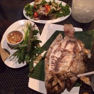 โต๊ะเฮง