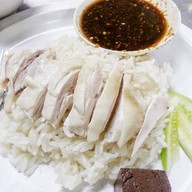 เมนูของร้าน ก๋วยเตี๋ยวเป็ดวงเวียน 22 @ลาดพร้าว101