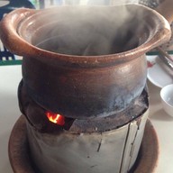 ป้าอ้วนหมูจุ่ม