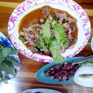 ครัวรสแซ่บ