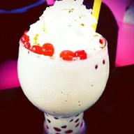 Milk Bar (ห้างฉัตร ลำปาง)