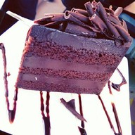 Milk Bar (ห้างฉัตร ลำปาง)