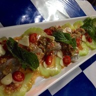 ริมหาดทะเลสด