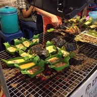 ลุงอินไข่ป่าม ถนนคนเดินท่าแพ