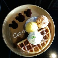 Ciao Bella : Gelato Caffè & Dolce สวนศรีเมือง