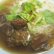 ก๋วยเตี๋ยวเนื้อเจ๊ยี้ บางขุนนนท์