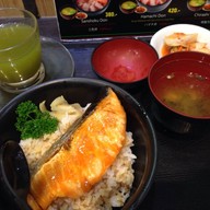 KIN Donburi Cafe’  เซ็นทรัลชิดลม