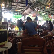 ขนมจีนห้อยขา