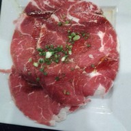 Emperor Yakiniku Buffet ปอร์ติโก้