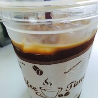 wakecup coffee & bakery เอสโซ่ เทพารักษ์ กม.8