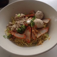 หมี่เกี๋ยวรสเด็ด