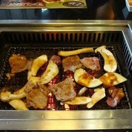 Elite Grill Bar เค วินเลจ