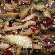 ร้านลาบอุบล