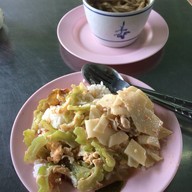 ข้าวแกงสุพรรณ
