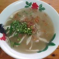 ก๋วยจั๊บญวนเส้นสด เมืองอุบลฯ