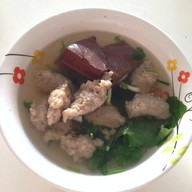 น้อยต้มเลือดหมู สาขา 2