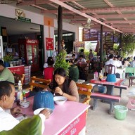 ไดโว่เย็นตาโฟรสเด็ด พริกแกงเมืองกาญ หนองตากยา ไม่มีสาขา