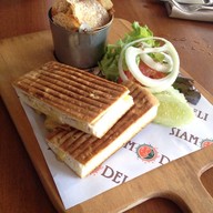 Siam Deli