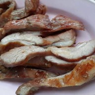 ลาบอีสาน ต้น&แต จิ้มจุ่ม อุบลฯ