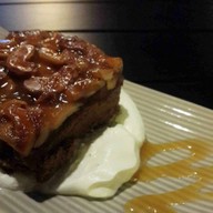 Pod Hostel-Cafe-Designshop