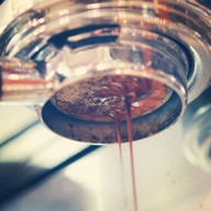 ร้านกาแฟ รื่นรมย์