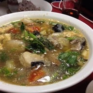 สวนอาหารเขื่อนแม่สรวย