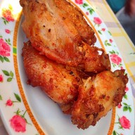 ส้มตำครกมหาสนุก ตลาดนัดเมเจอร์รัชโยธิน