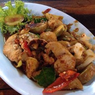 ป้าม้อย