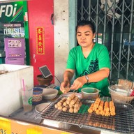 ลูกชิ้นปิ้งเรือเกลือ