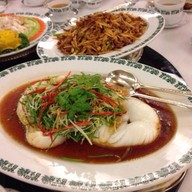 ภัตตาคาร Macro Polo โรงแรมมณเฑียร