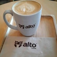 Hazelnut Latte (115 บาท)