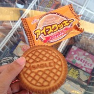 Icecream meiji lotte chiangmai Curve