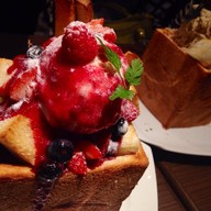 Squall Cafe Shinjuku