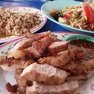 ประครองอุบลลาบนัว