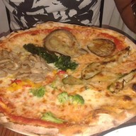 Pizzeria AGLI AMICI da Michele