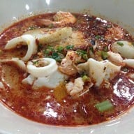 สมิตา ไผ่เขียว บะหมี่เกี๊ยว