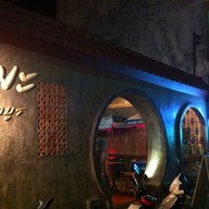 มา มะ ริมน้ำจันทบูร