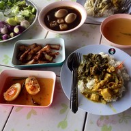 ข้าวแกง 100 หม้อพี่น้อยนครศรีธรรมราช สาขา 3