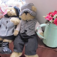 Retro Bear Cafe'