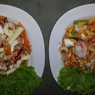 ครัวภูผาริมน้ำ