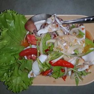 ครัวภูผาริมน้ำ