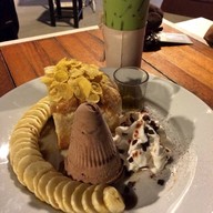 vanilla cafe ม.ใหม่