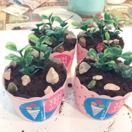 Yen Yen ice cream bar เพชรบุรี