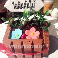 Yen Yen ice cream bar เพชรบุรี
