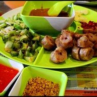 เลอ ดานัง แหนมเนือง